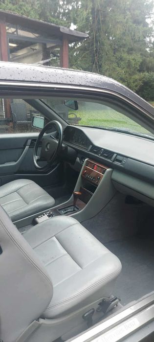 (auto aktualnie ZAREZERWOWANE) MERCEDESA E KLASA w124 coupe 3.0