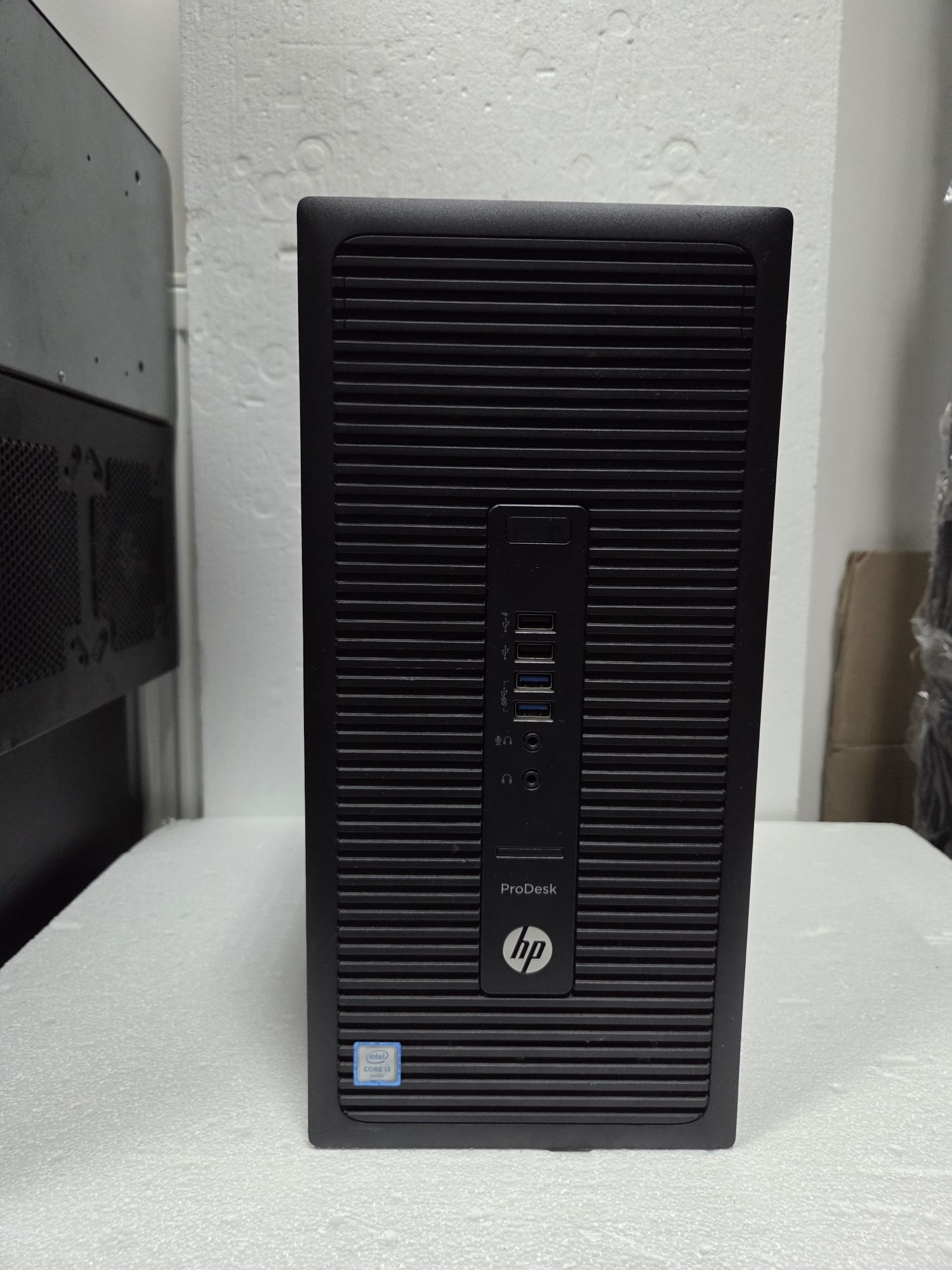 Core i3-6100(4x3.20/8GB DDR4/HD 530)HP 600 G2 MT