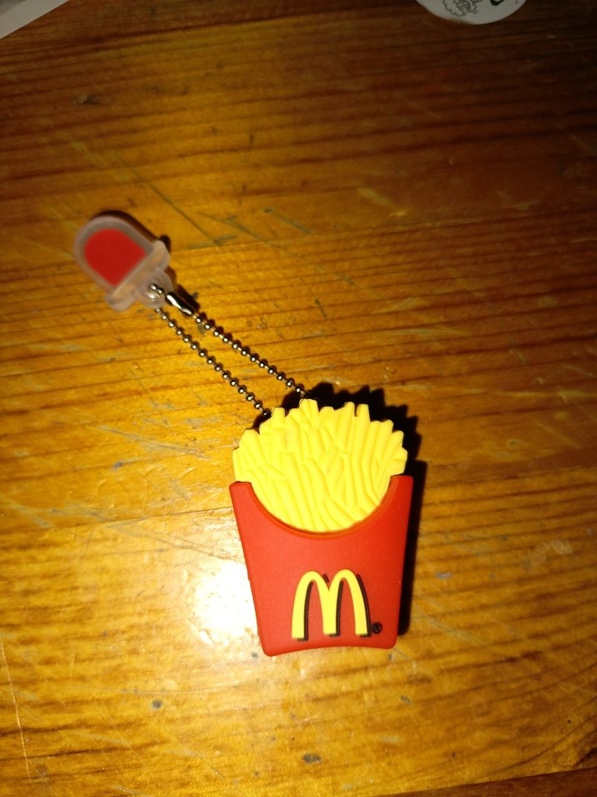 Pendrive frytki z McDonald's