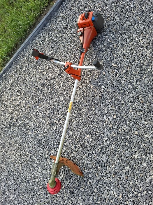 Witam sprzedam Kose spalinową Husqvarna 545rx professional