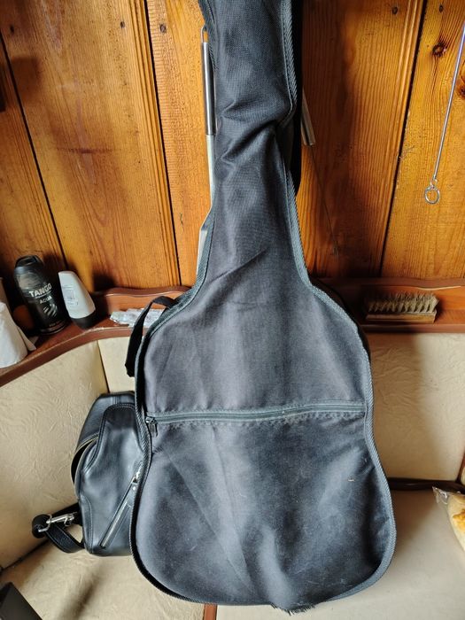 Продам гітару з Європи.