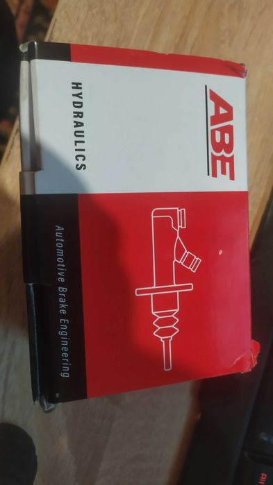 Продам Робочий циліндр AUDI 100