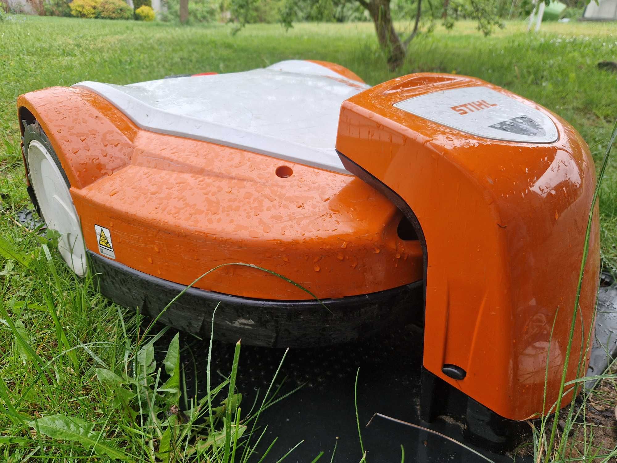 Kosiarka automatyczna Robot koszący Stihl iMOW RMI 632 C - używany -