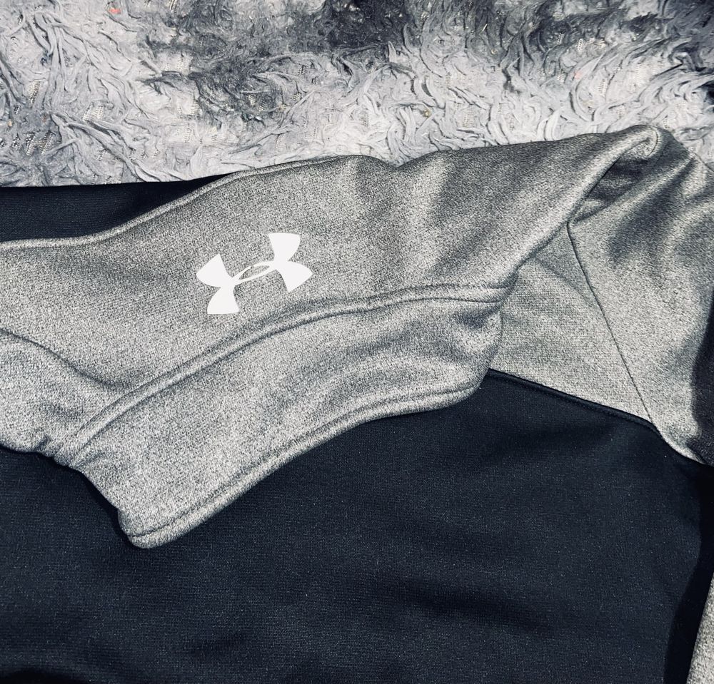 Тренувальна кофта Under Armour M