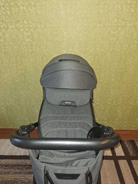 Продам коляску Adamex  Porto light 2в 1