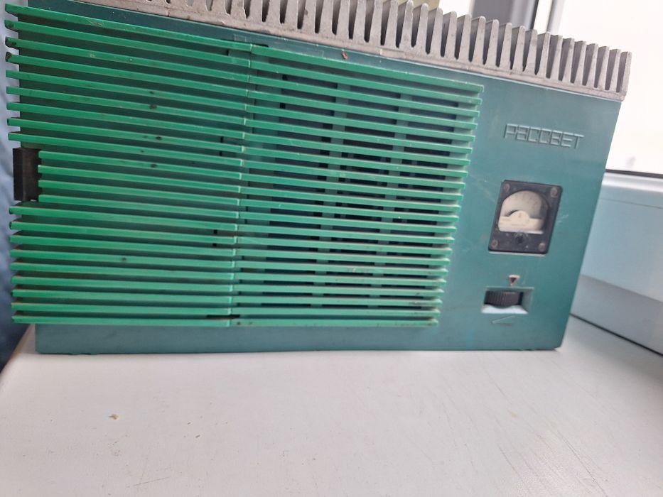 Зарядний пристрій 12в 5а