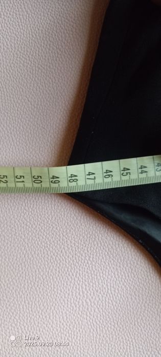 Sukienka damska bez rękawów rozmiar L, pachy 48cm.