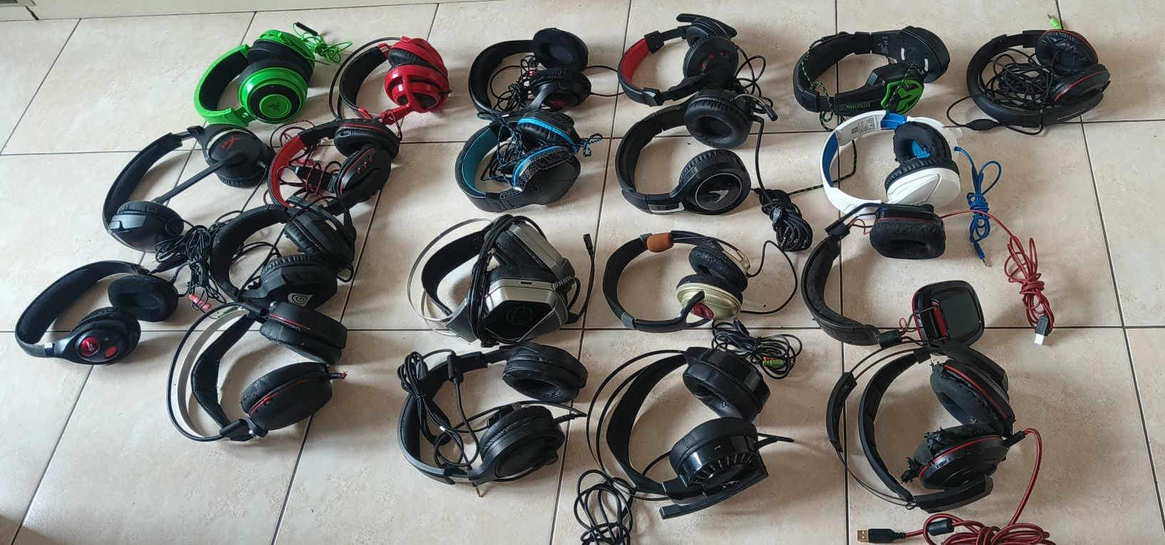 Słuchawki gamingowe Razor Creative MSI i inne 30 szt uszkodzone