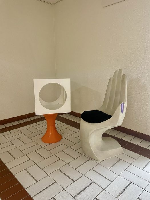 Space Age mid century modern tulip side table