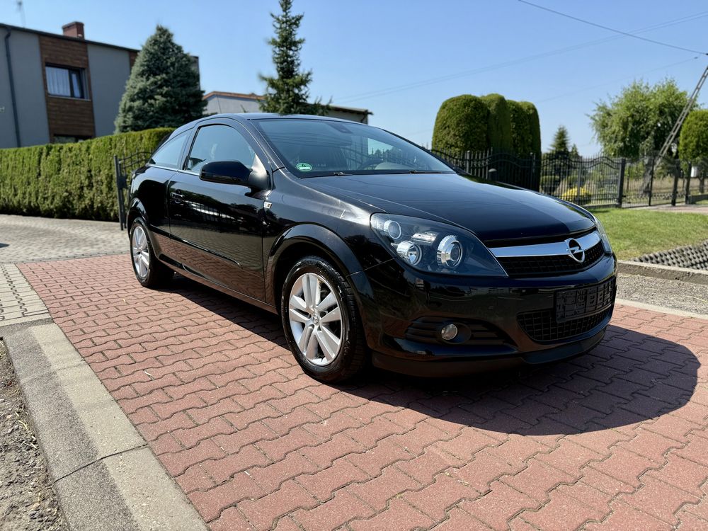 Opel Astra H GTC 2009 1.8 140 KM Xenon Alufegi PDC Tempomat