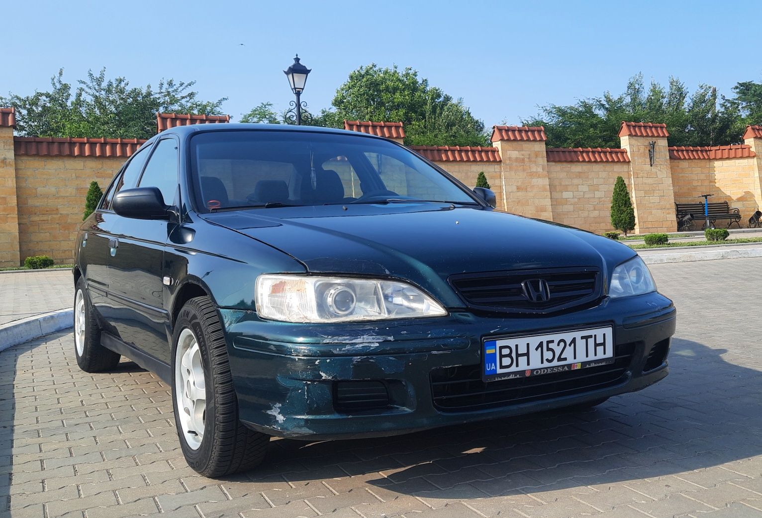 Honda accord 6 (2001)