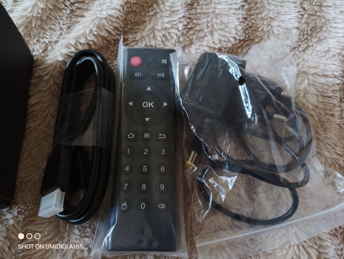 Смарт приставка Tanix w2 2/16gb.
