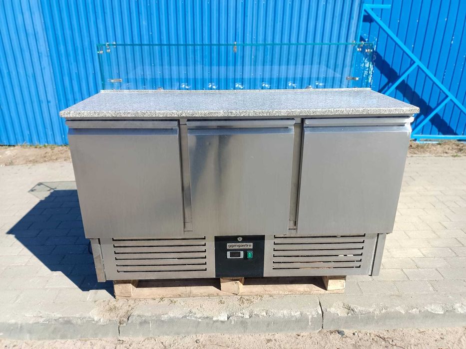 Lada chłodnicza sałatkowa 1,36 x 0,7 m [SAG147OG GGMGASTRO]