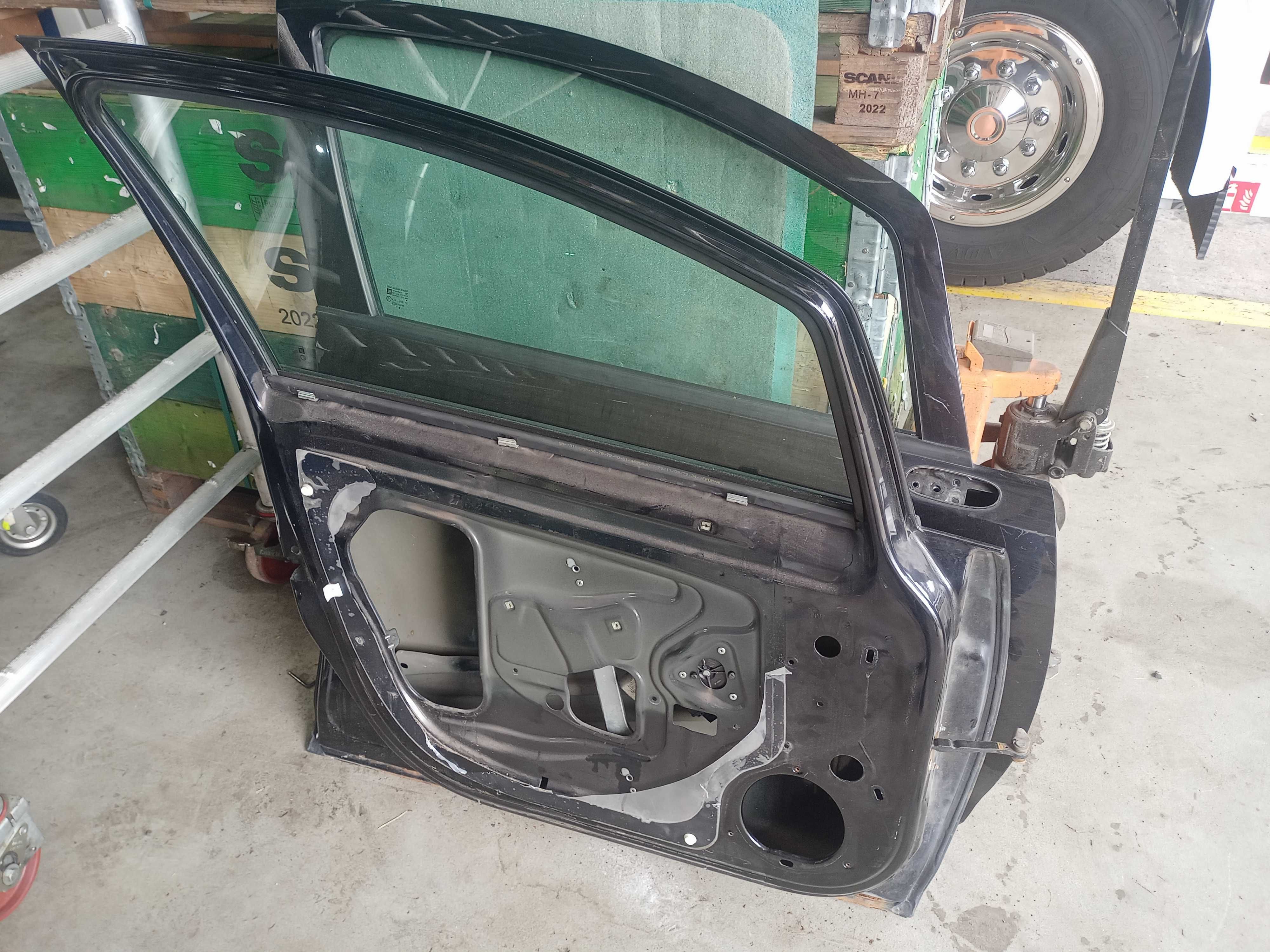 Drzwi przednie Opel Corsa D 5d Z20R