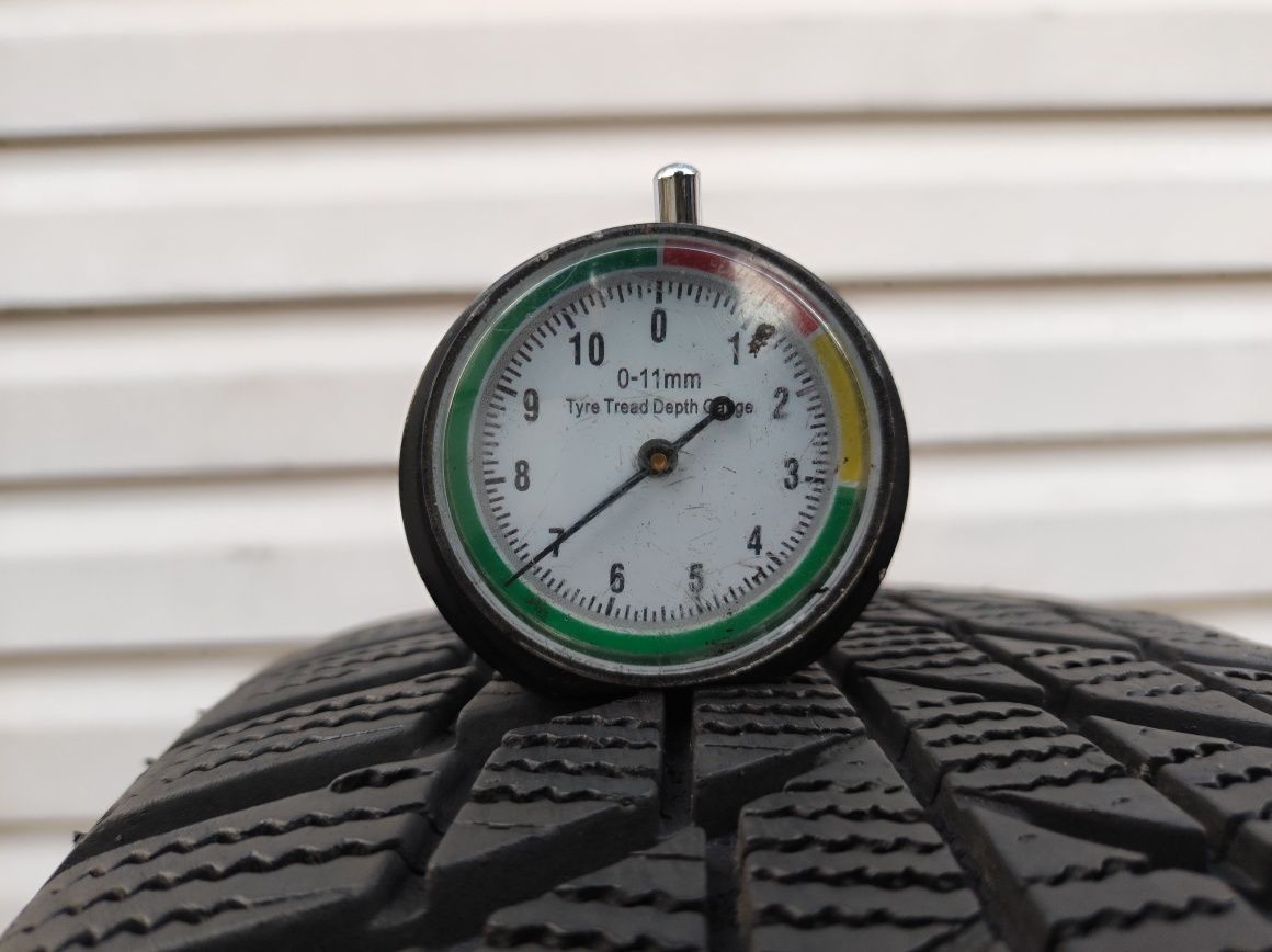 185.60.15 jedna opona Bridgestone Blizzak LM 001