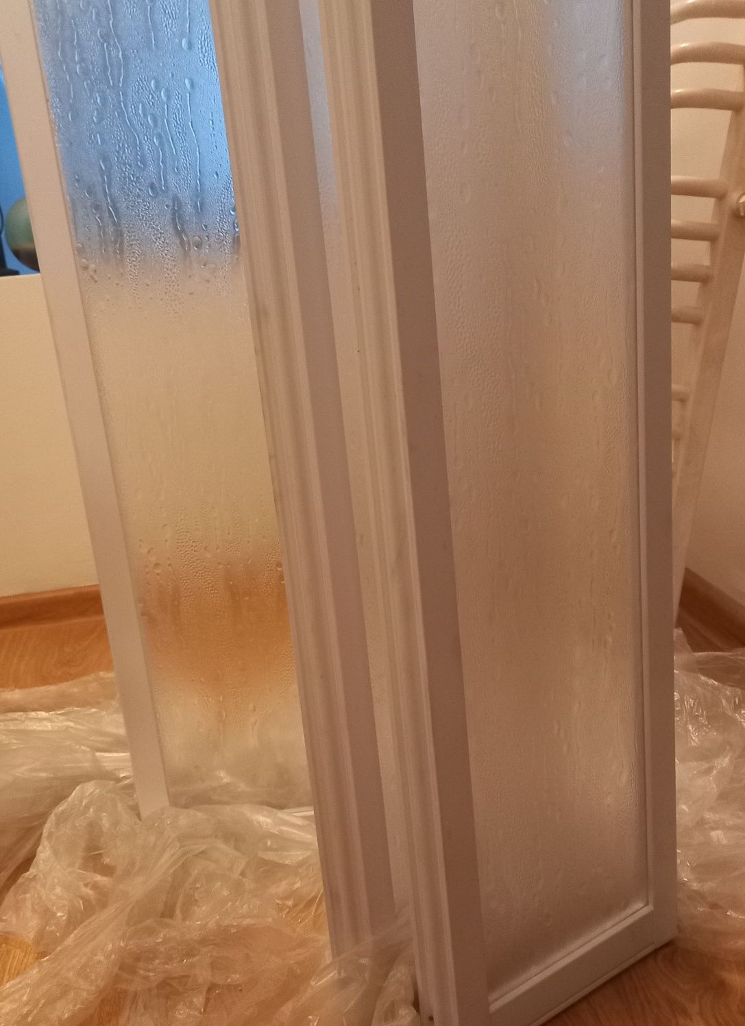 Osłona prysznicowa na wanne parawan nawannowy