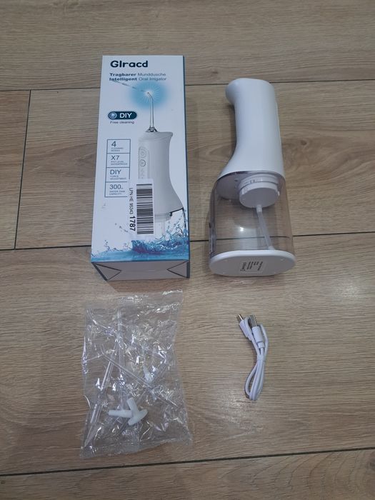 Irygator Dentystyczny Glracd bezprzewodowy 4 trybów 300ml 6 dysze ipx7