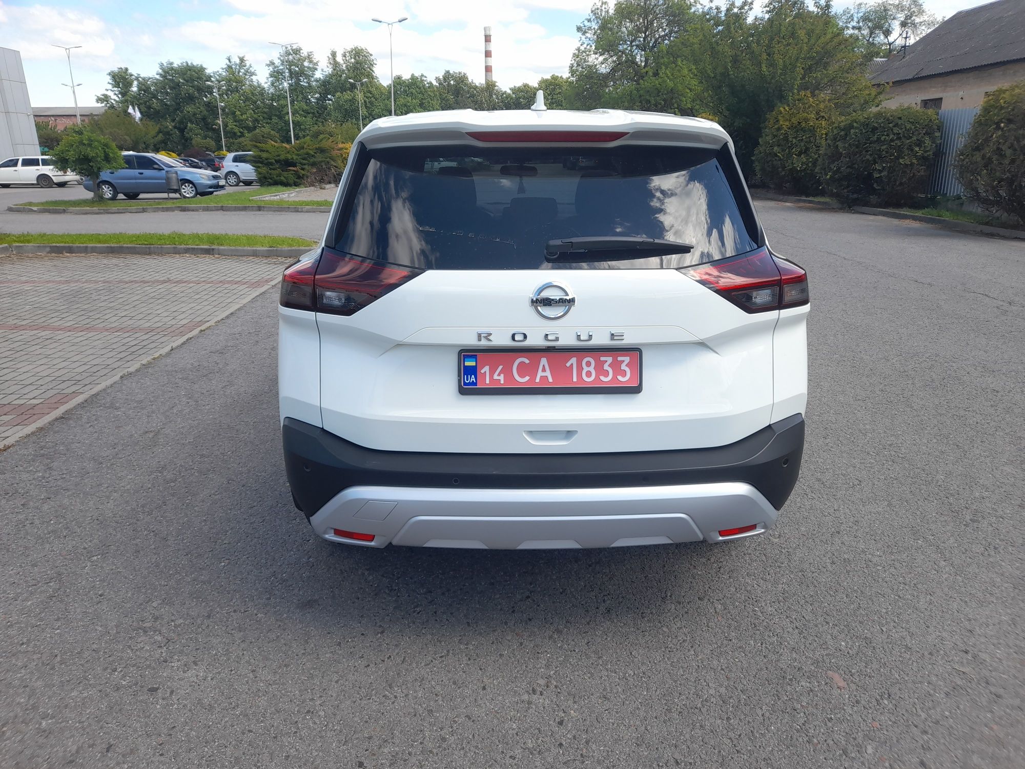 Nissan Rogue T33