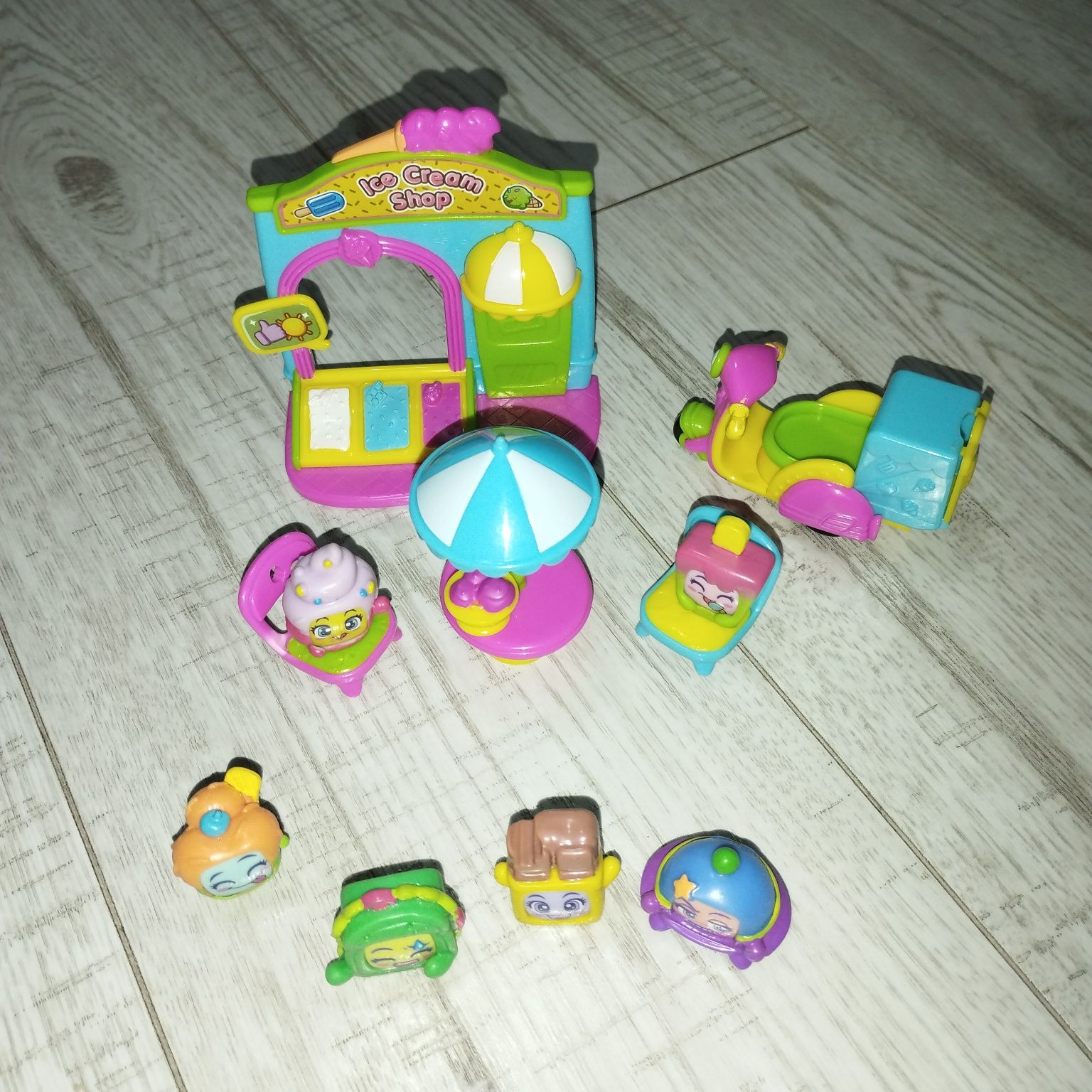 Magic Box Toys Mojipops I Like Ice Cream Figurki Z Akcesoriami+figurki