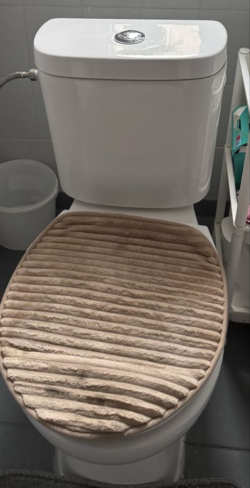 Kompakt wc biały z deską