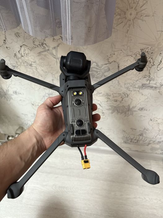 Mavic 3 pro з баткою
