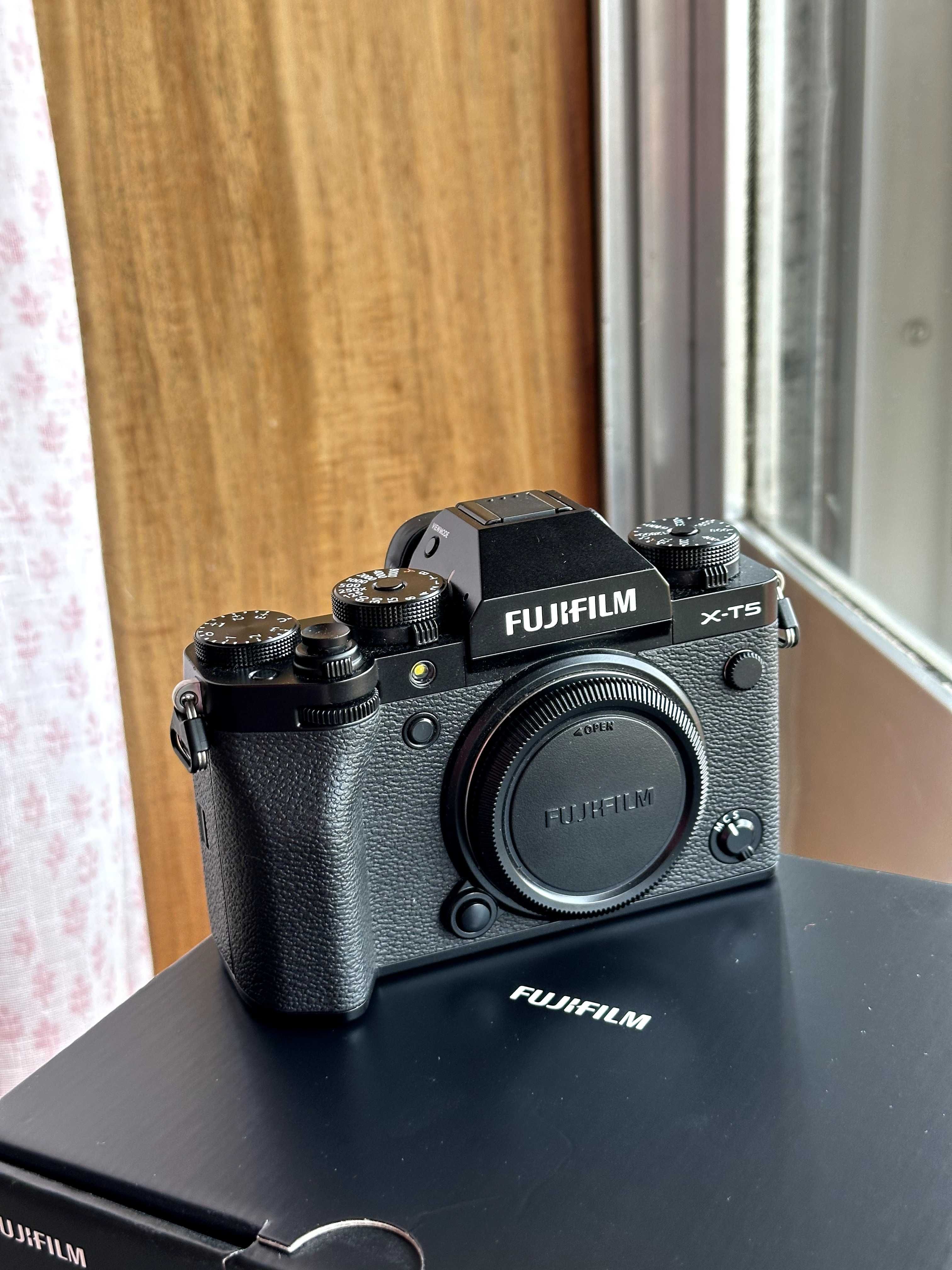 Corpo Fujifilm X-T5 usado apenas durante 3 meses xt5 xt-5