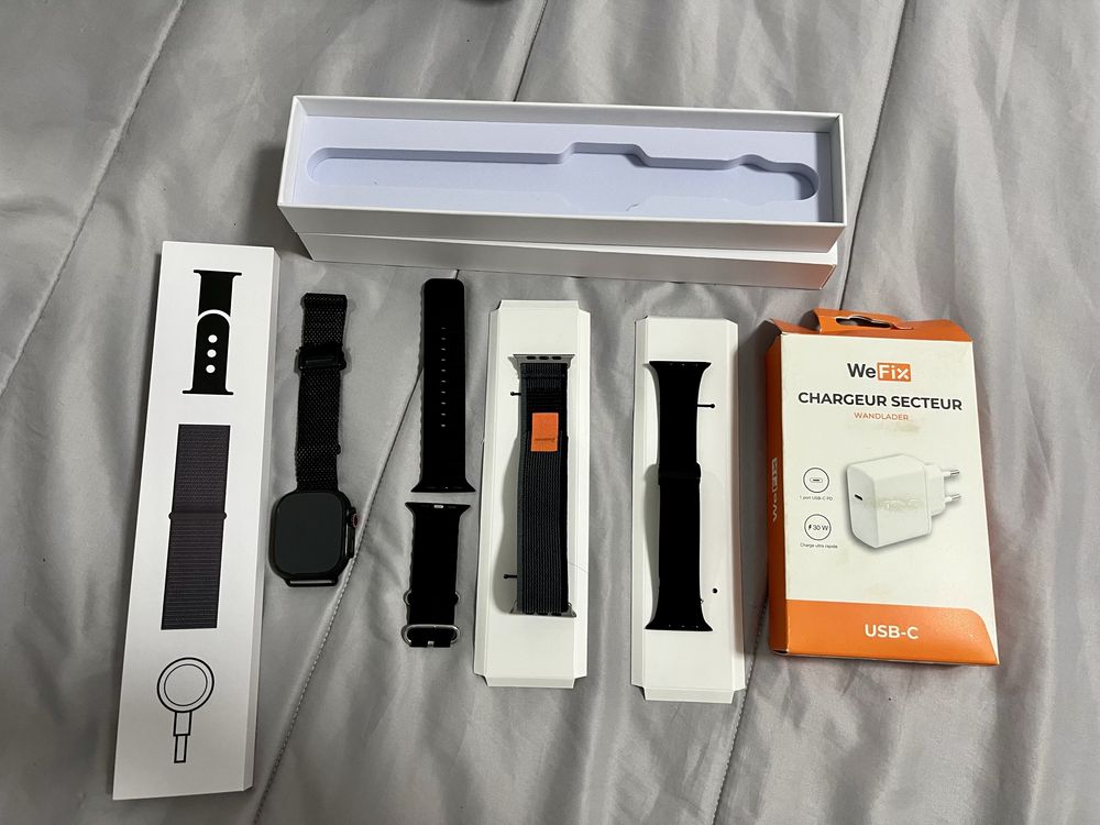 APPLE Watch ultra 2 GPS + Celular… 4 braceletes e carregador de 30w