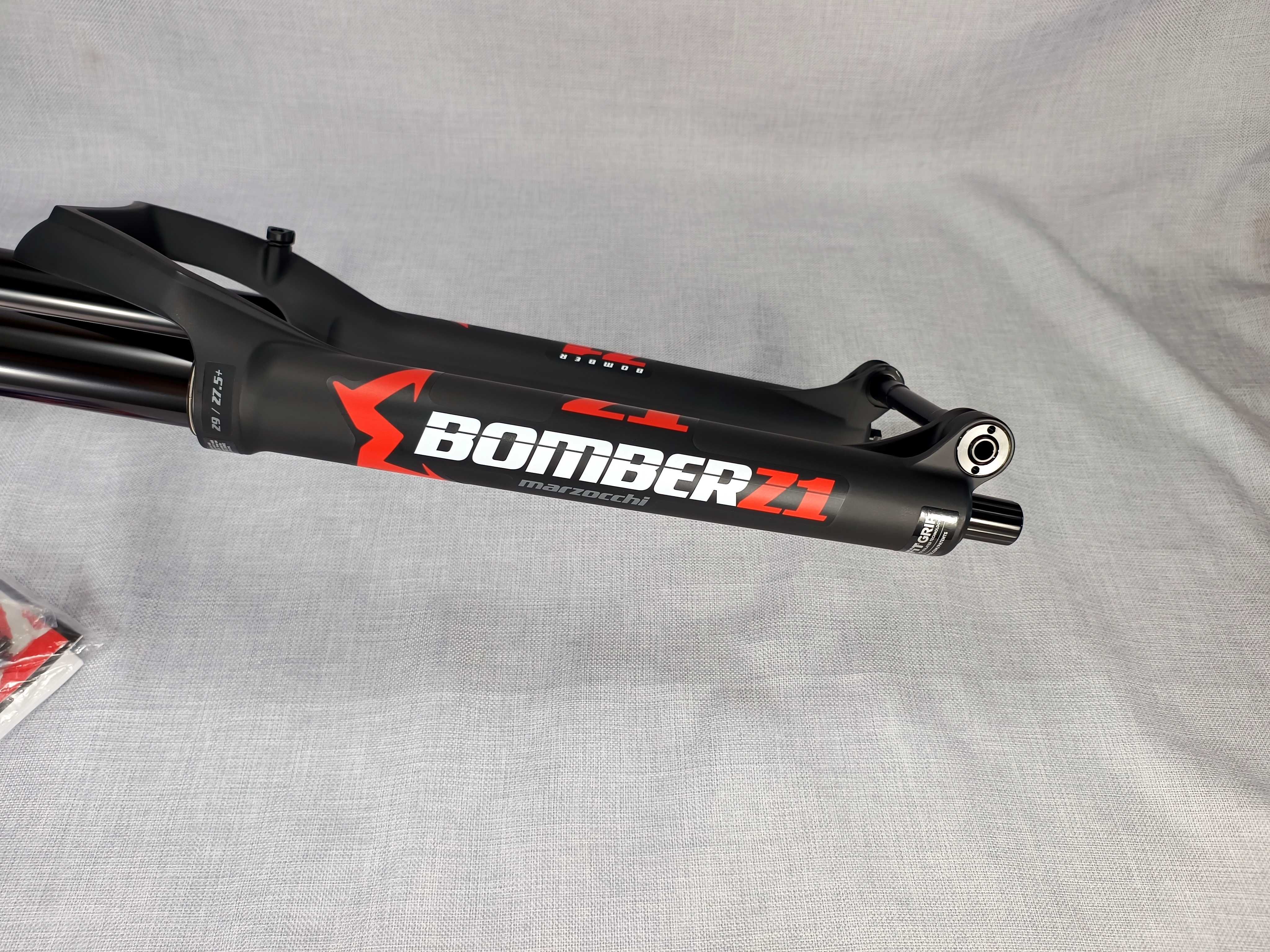 Marzocchi Bomber Z1 / Z2 ( FOX )