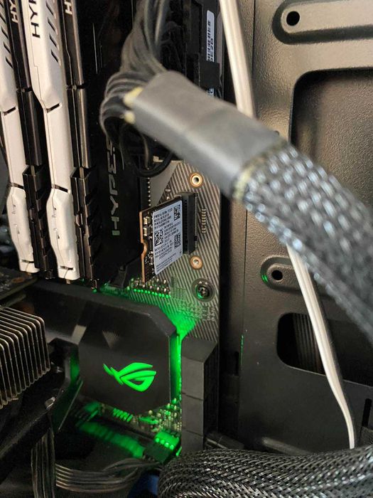 Монитор+сис.блокi3-8100/32Gbddr4/500х2GbSSD/120GbHDD/ GTX1060 6Gb