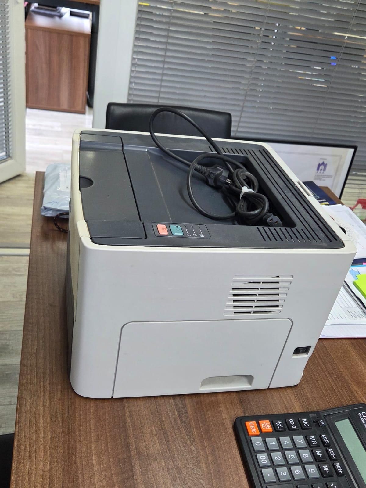 Drukarka HP LaserJet 1320n – sprawna