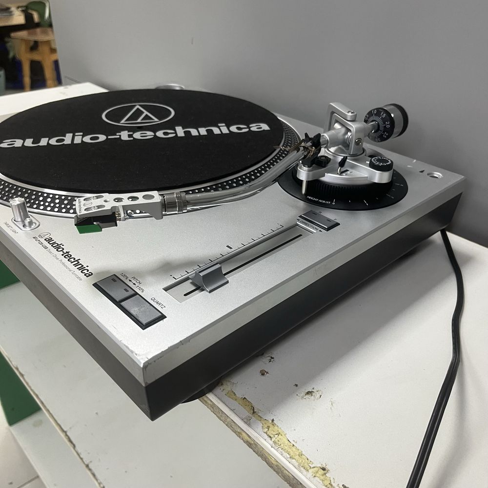 Програвач Audio-Technica AT-LP120 донор запчастини не робочий