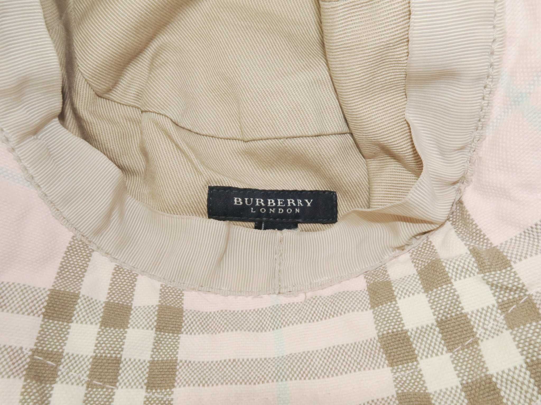 Burberry kapelusz w kratę M