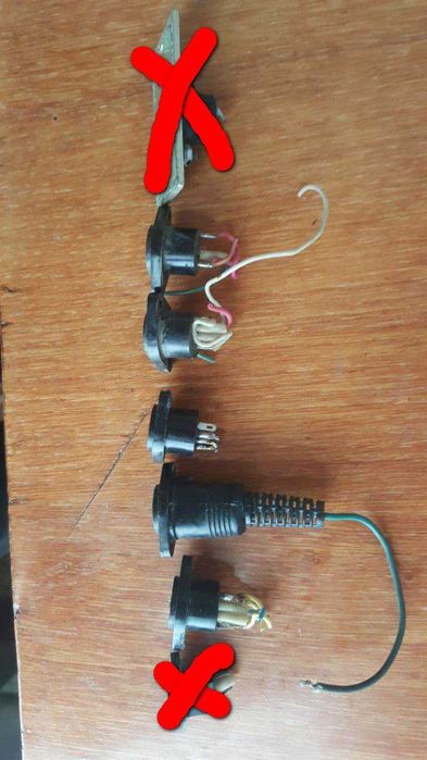 штекера гнезда акустические колоночные (коллекция)