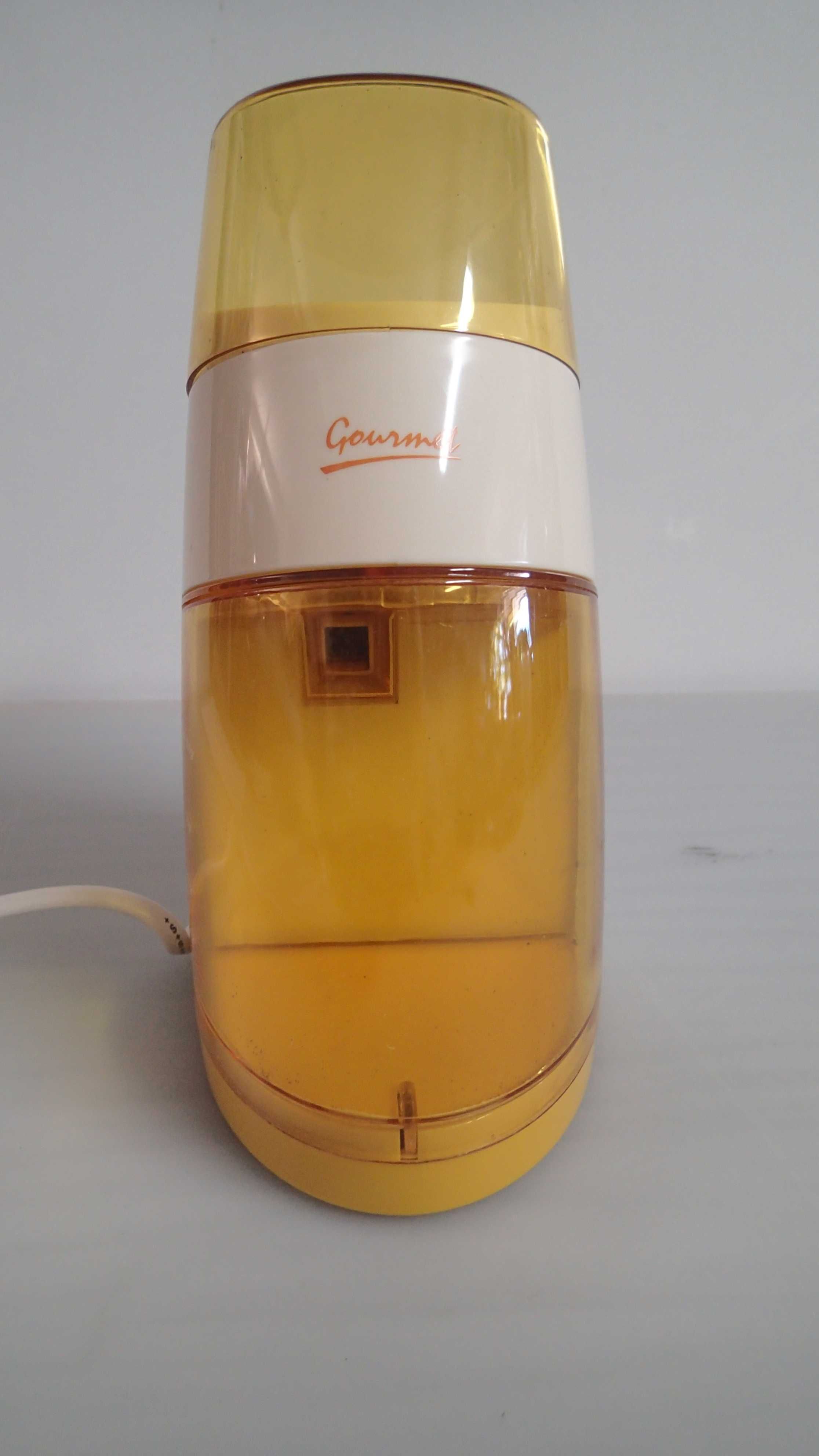 Moinho de café eléctrico