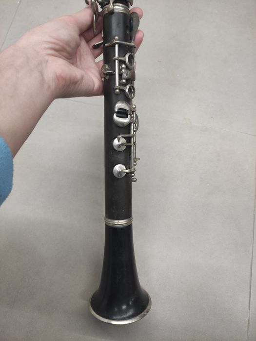 Продам кларнет не повна комплектація