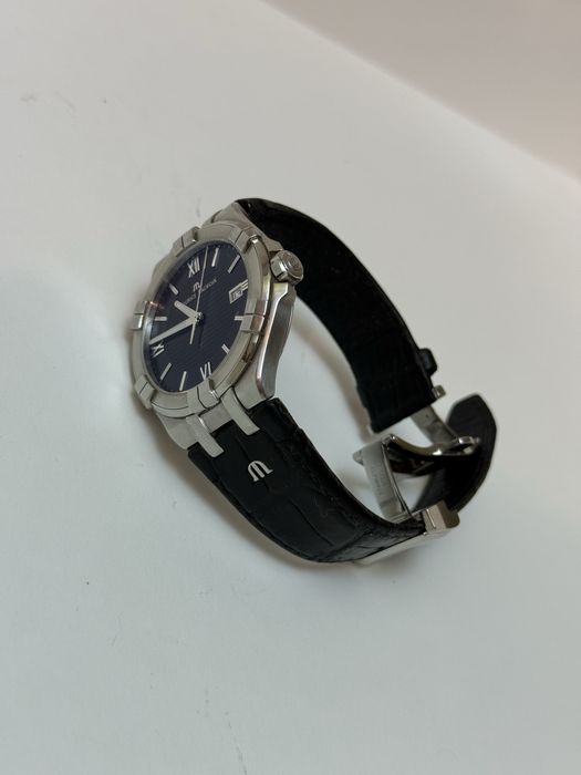 Maurice Lacroix Aikon AI1008