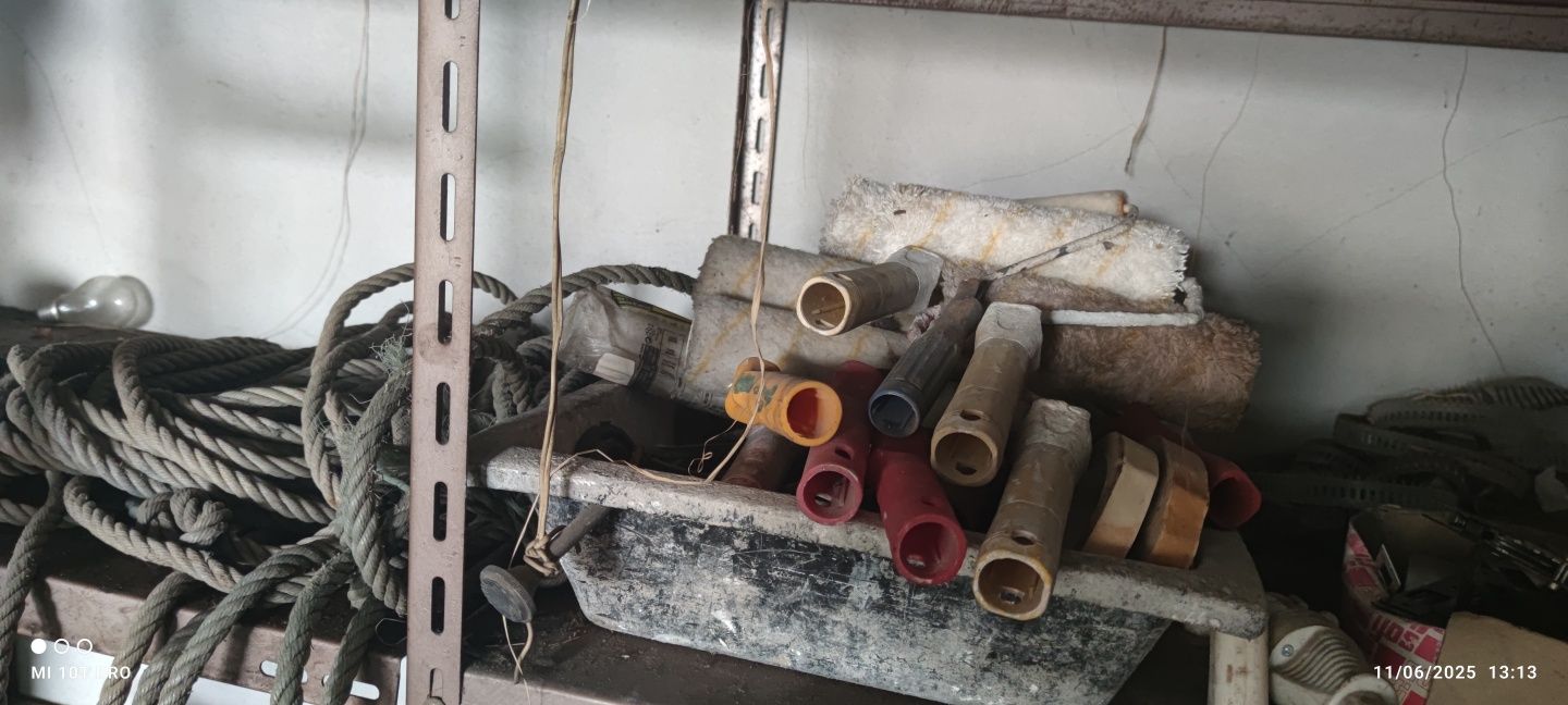 Material de construção vários em bom estado.