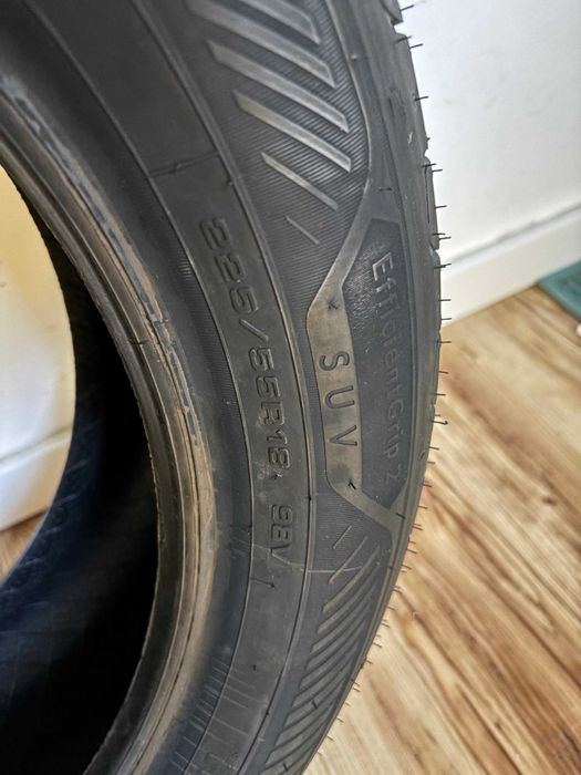 Pneu Goodyear EfficientGrip 2 SUV 225/55 R18 98 V