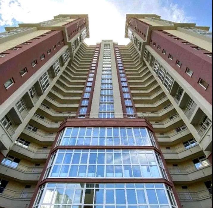 Власник. Продаж квартири 50 м² в ЖК  "Adamant" вул. В.Липківського 33А