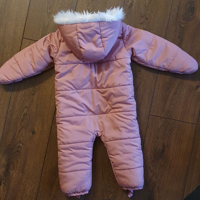 Kombinezon dla dziewczynki r.86