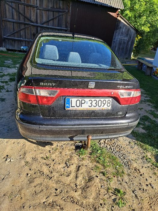 Seat Toledo II sedan