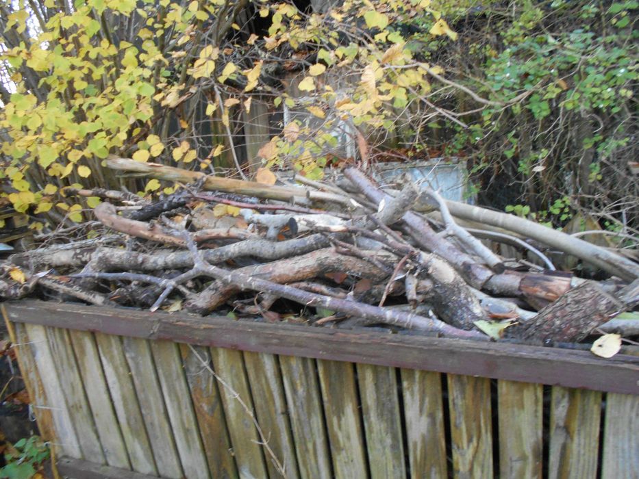 Sprzedam tanio drewno liściaste do kominka lub pieca