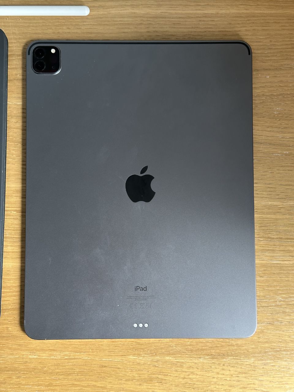 Ipad pro 12.9 M1 128gb wifi + apple pencil + magic keyboard