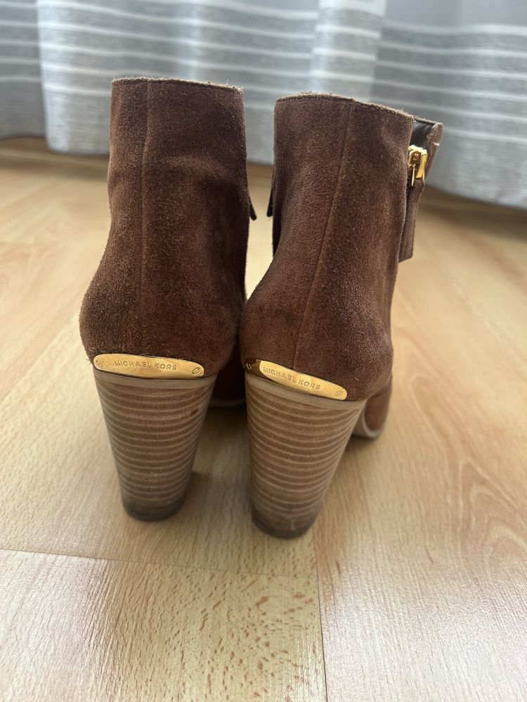 Чобітки Michael Kors в хорошому стані, замша, розмір 8,5