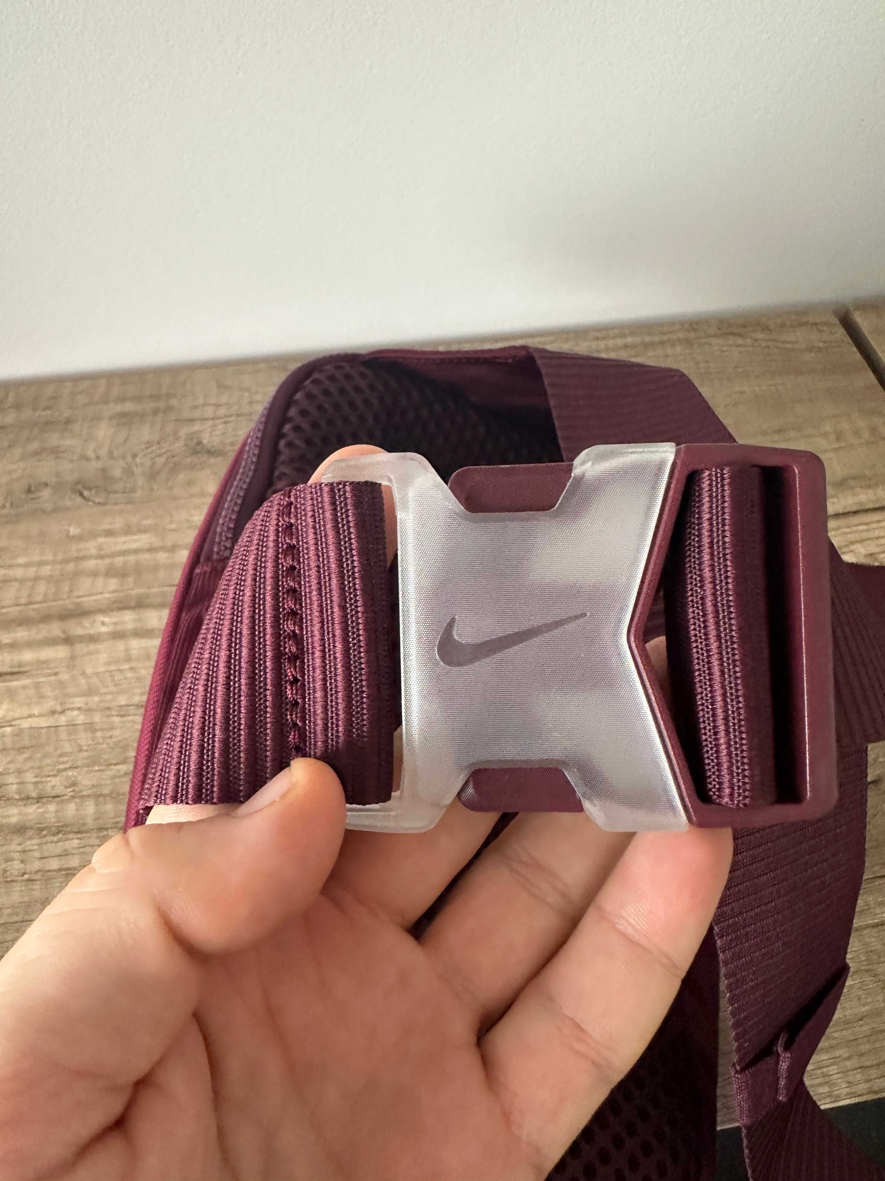Plecak na jedno ramie / Torba Nike Essentials
