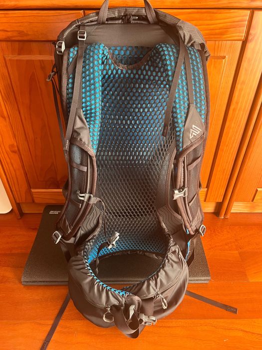 Uma mochila Gregory Focal 38 tamanho L