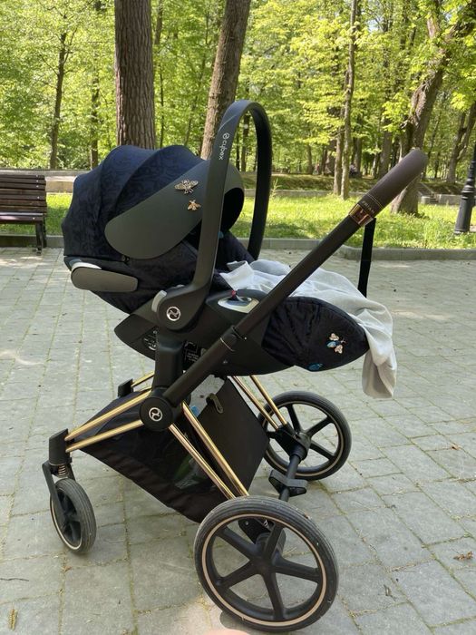 Cybex Priam 3в1+база для автокрісла, та аксесуари
