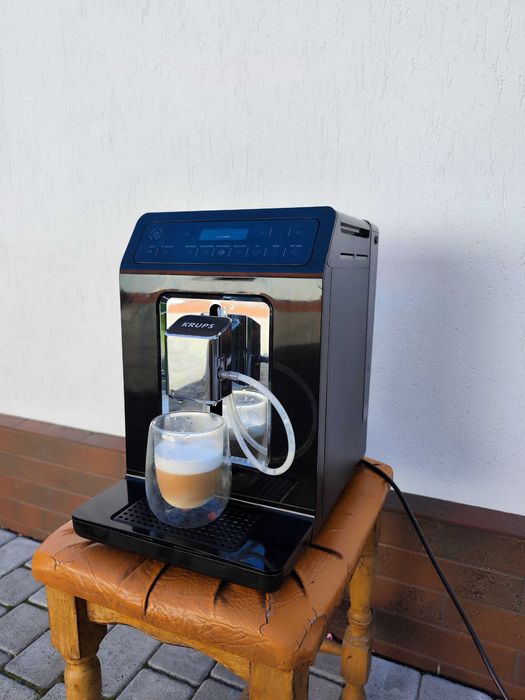 Кавомашина кофемашина Krups Evidence EA89