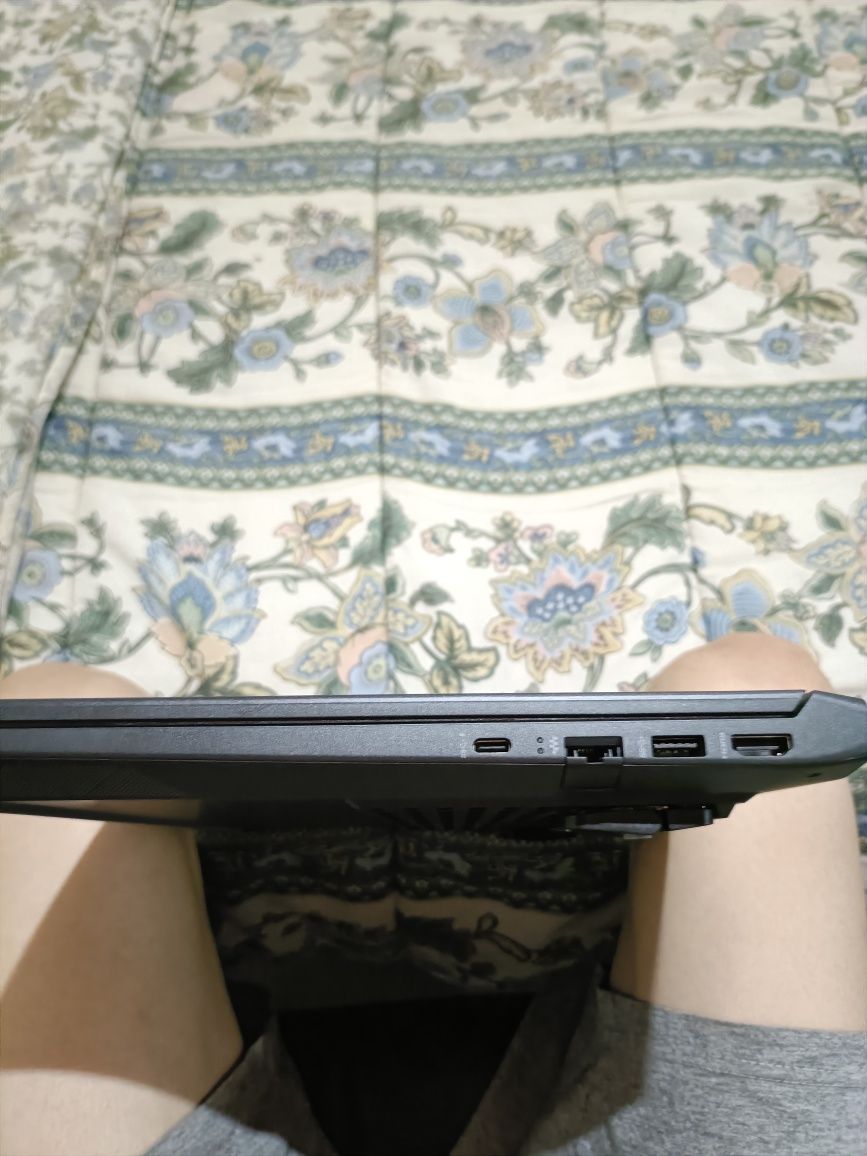 Victus HP 3050 i5