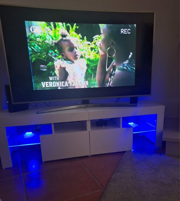 Móvel TV com Luzes Led Branco Vida XL 140x36,5x40
